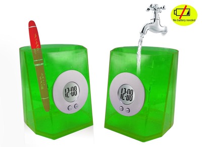 【創(chuàng)意環(huán)保萬年歷水能鐘/水動力時鐘/喝水筆筒鐘/不用電池的時鐘】價格,廠家,圖片,座鐘,東莞市佳泰塑膠電子制品廠-