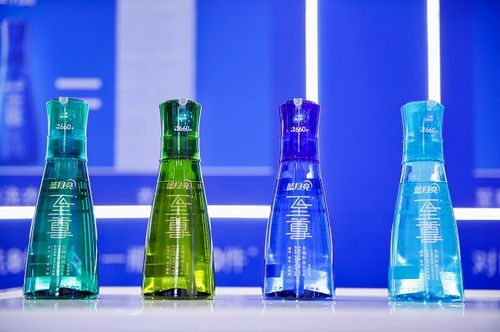 顛覆洗衣時(shí)代 解密藍(lán)月亮至尊洗衣液的革新之謎